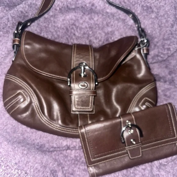 Coach | Bags | Vintage Chocolate Brown Soho Set | Poshmark display picture 1